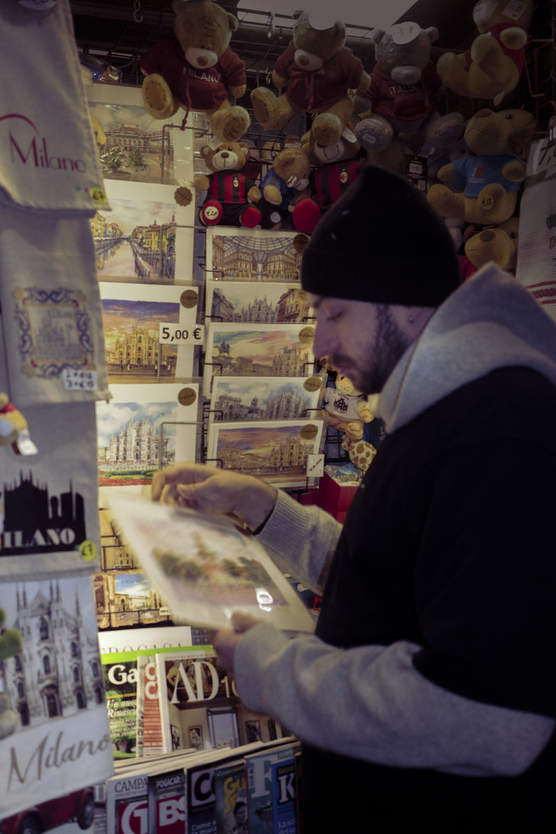 BUYING SOUVENIRS